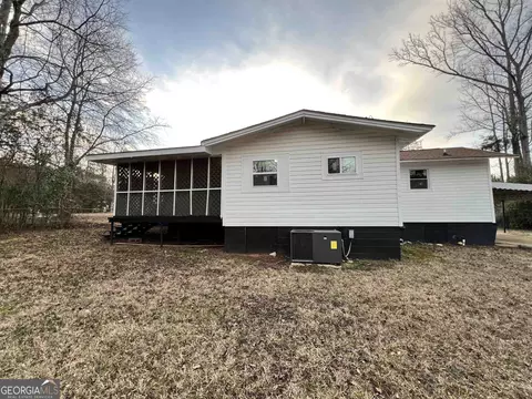64 Beaumont Ln, Lagrange, GA 30240 photo 5