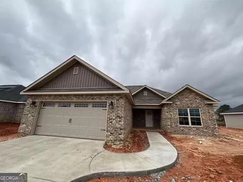 236 Overton Dr, Perry, GA 31069