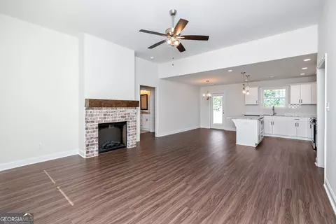 231 Overton Dr, Perry, GA 31069 photo 6