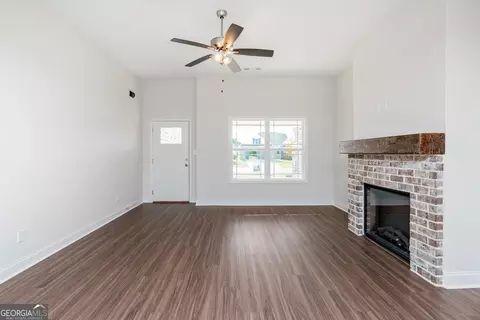 231 Overton Dr, Perry, GA 31069 photo 3