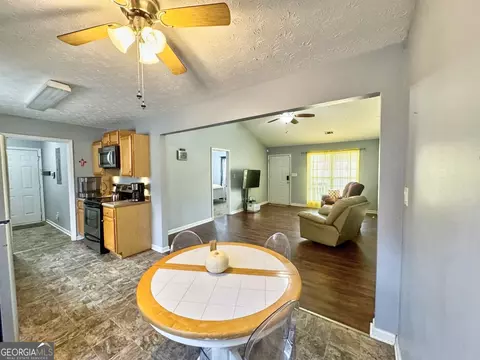 101 Chapman Ct, Lagrange, GA 30240 photo 5