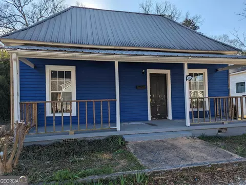 326 Atlanta St, Barnesville, GA 30204