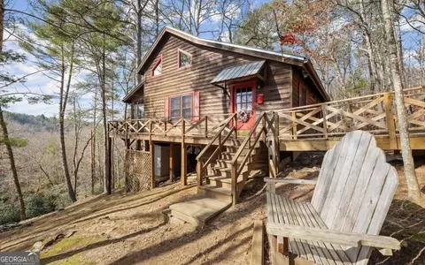 244 Peppermint Dr, Sautee Nacoochee, GA 30571