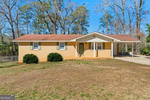 225 E Thomson Dr, Centerville, GA 31028 photo 2
