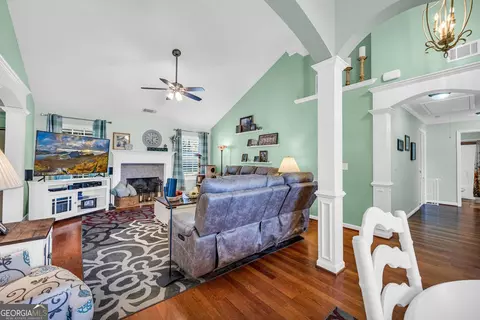 Living - 978 Compass Dr, Bethlehem, GA 30620 photo 1 of 4