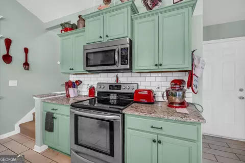 Kitchen - 978 Compass Dr, Bethlehem, GA 30620 photo 2 of 5