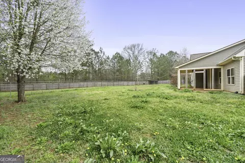 Exterior - 728 Weathersby Chase, Hampton, GA 30228 photo 4 of 7