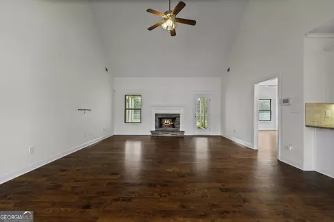 Living - 728 Weathersby Chase, Hampton, GA 30228 photo 1 of 1