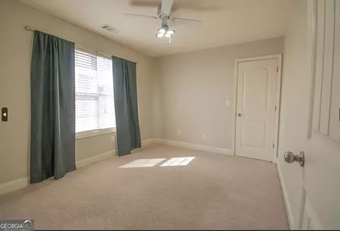 218 Jasmine Ln, Lagrange, GA 30241 photo 15