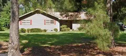 130 Holly Hill Rd, Fayetteville, GA 30214
