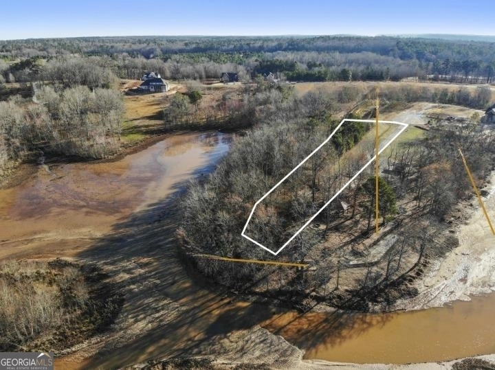 519 BLUEWATER BAY DR  