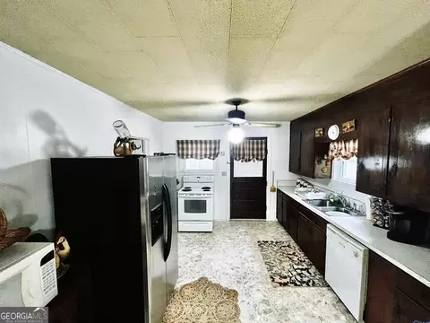 1029 W Main St, Centre, AL 35960 photo 7
