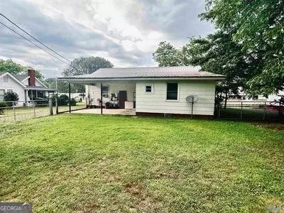 1029 W Main St, Centre, AL 35960 photo 2