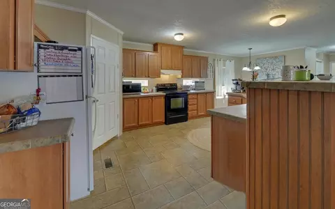 658 N Hicks Rd, Toccoa, GA 30577 photo 10