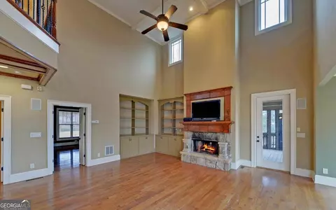 93 Cottage Ln, Toccoa, GA 30577 photo 12