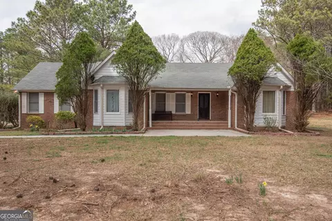 455 Eastin Rd, Fayetteville, GA 30214