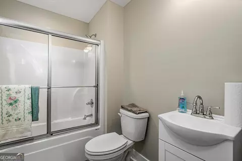 Bath - 168 Long Rd, Tignall, GA 30668 photo 7 of 7