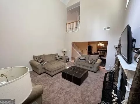 Living - 141 Revolutionary Dr, Hampton, GA 30228 photo 4 of 5