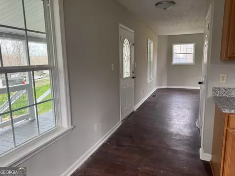 102 Apache Rd, Jackson, GA 30233 photo 4