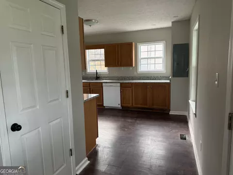 102 Apache Rd, Jackson, GA 30233 photo 5