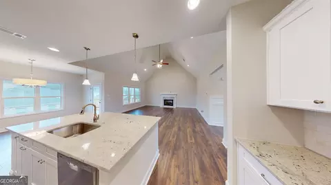 Kitchen - 109 Loch Ct, Lagrange, GA 30241 photo 3 of 6