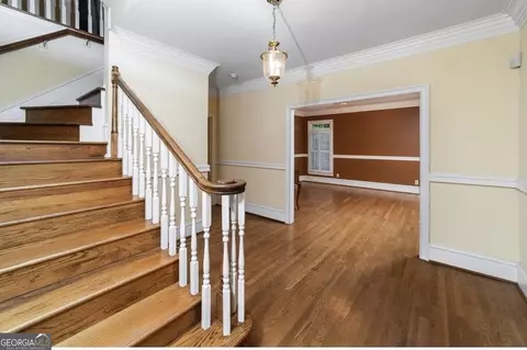 Entry Way - 3006 White Oak Ct, Lagrange, GA 30240 photo 2 of 2