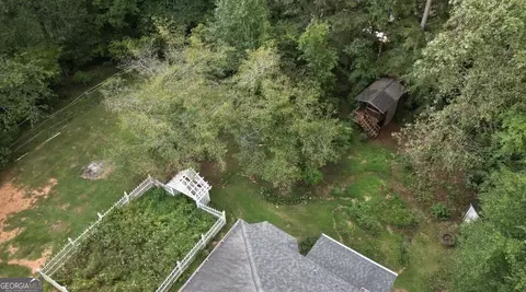 View/Area - 3006 White Oak Ct, Lagrange, GA 30240 photo 6 of 7