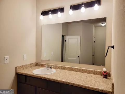 35 Lisa Ct, Covington, GA 30016 photo 14