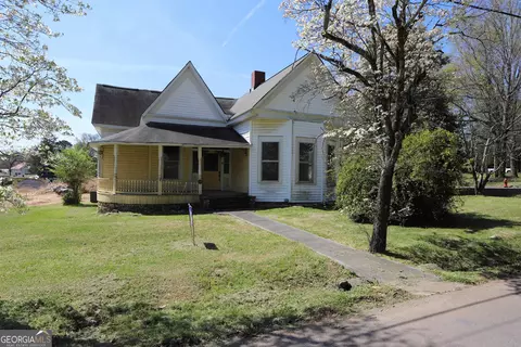 56 N Fifth St, Menlo, GA 30731