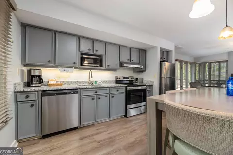 Kitchen - 2355 Sparkleberry Ln, Pine Mountain, GA 31822 photo 2 of 4