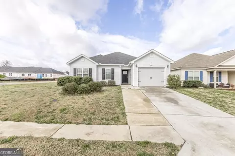 301 Collins Park Dr, Centerville, GA 31028 photo 3