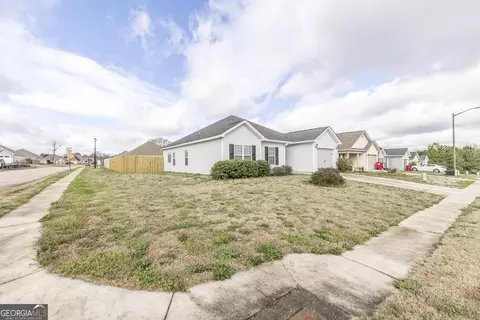 301 Collins Park Dr, Centerville, GA 31028 photo 4
