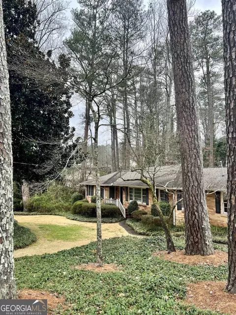 265 Underwood Dr, Sandy Springs, GA 30328