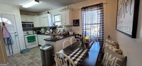 301 W 303 W Doyle St, Toccoa, GA 30577 photo 21