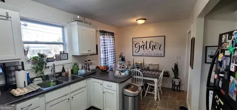 301 W 303 W Doyle St, Toccoa, GA 30577 photo 23