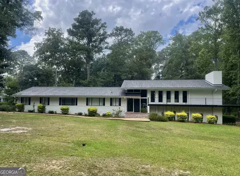 810 5th Ave, Eastman, GA 31023