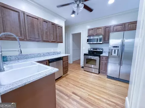 323 E 11th St, Rome, GA 30161 photo 8