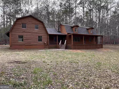 567 Sivell Rd, Lagrange, GA 30241