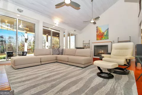 103 Cedar Point Dr, Lagrange, GA 30241 photo 16