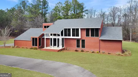 103 Cedar Point Dr, Lagrange, GA 30241 photo 1