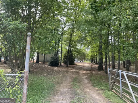 2534 E Lake Rd, Mcdonough, GA 30252 photo 3