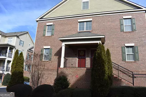 179 Le Gran Ct, Sandy Springs, GA 30328
