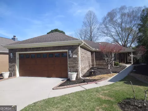 109 Plantation Dr, Warner Robins, GA 31088