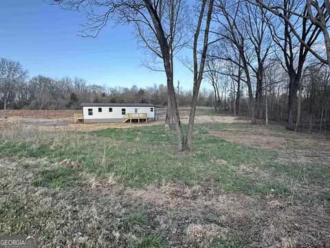 Exterior - 579 Highway 63, Commerce, GA 30529 photo 12 of 15