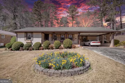 3337 Oak Dr, Lawrenceville, GA 30044