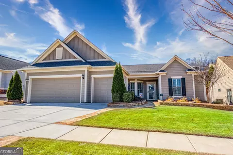 5883 Collier Bridge Ln, Hoschton, GA 30548
