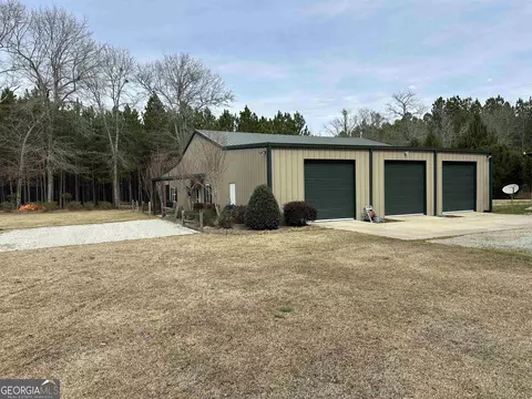 1921 Friendship Rd, Sylvania, GA 30467