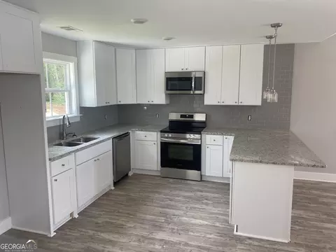 922 Colquitt St, Lagrange, GA 30240 photo 2