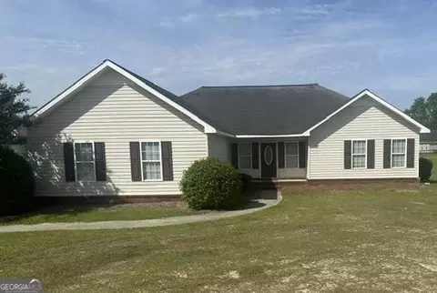 517 Excalibur Ct, Statesboro, GA 30458