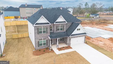 109 Garnet Dr, Bonaire, GA 31005
